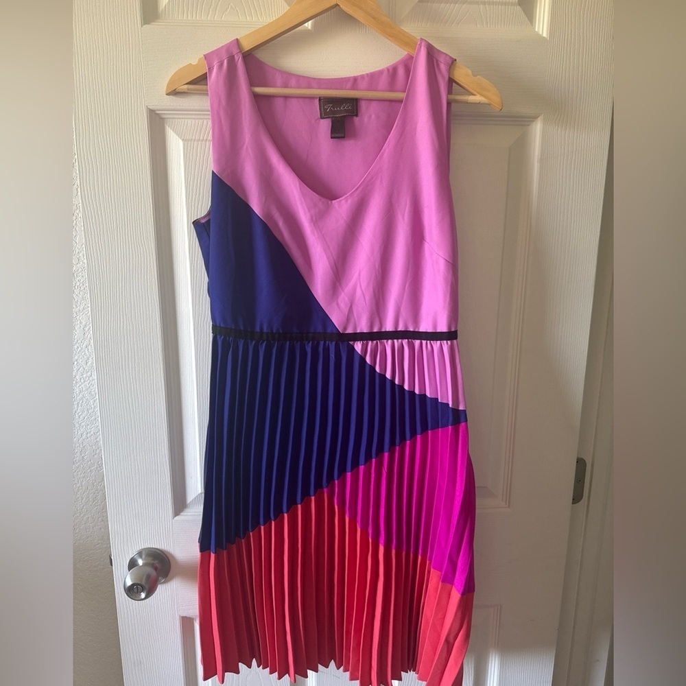 Trulli Colorblock Pleated Midi Dress Sleeveless V-Neck Pink Navy Red Size 4